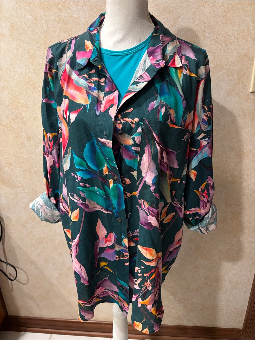 CALIA by Carrie Underwood Teal Floral Button-Up Tunic, Sz Large